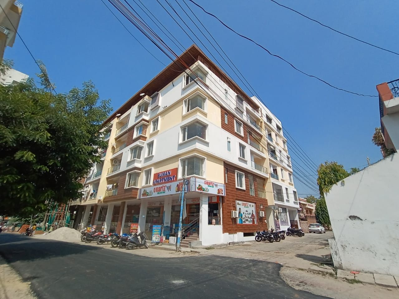 SUMAN APARTMENT